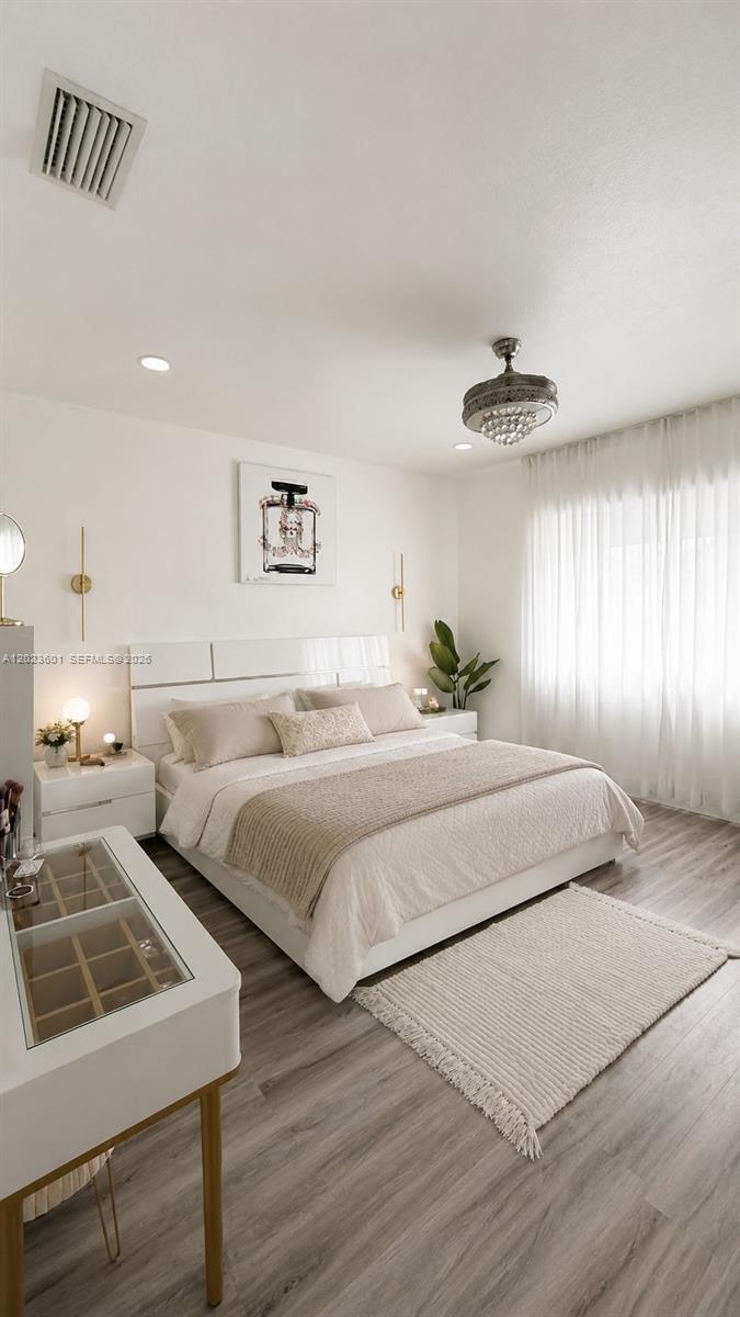 220 SE 32nd Ter