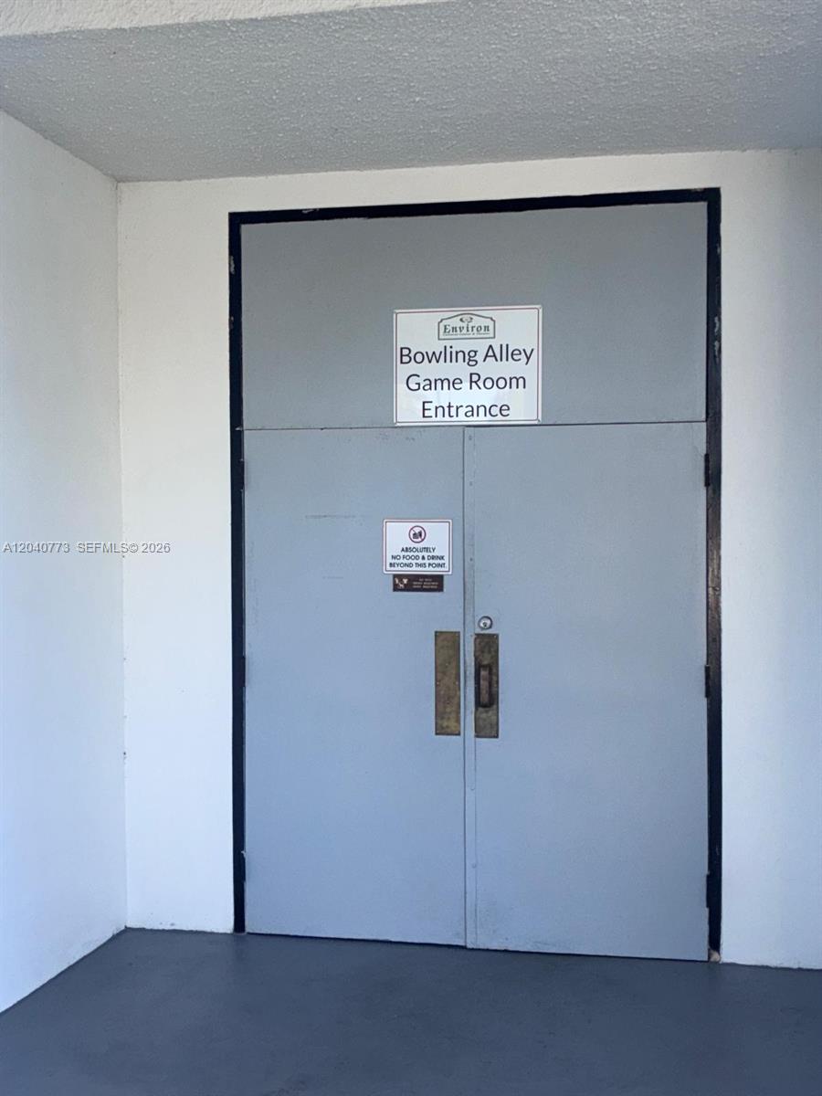 7011 Environ Blvd # 412