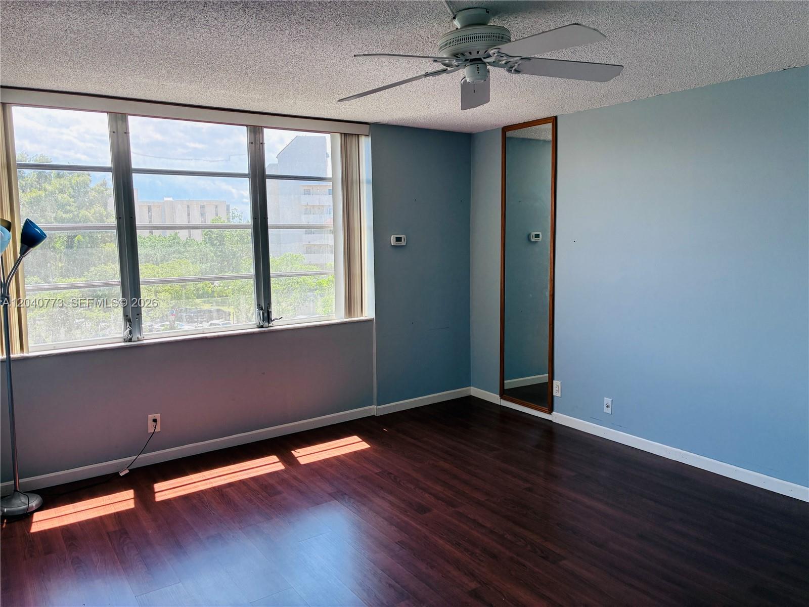 7011 Environ Blvd # 412