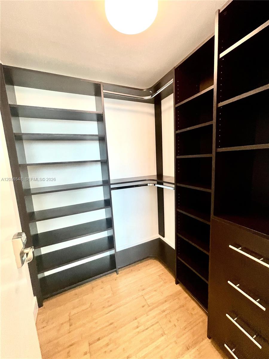 350 S Miami Ave Unit: 3605