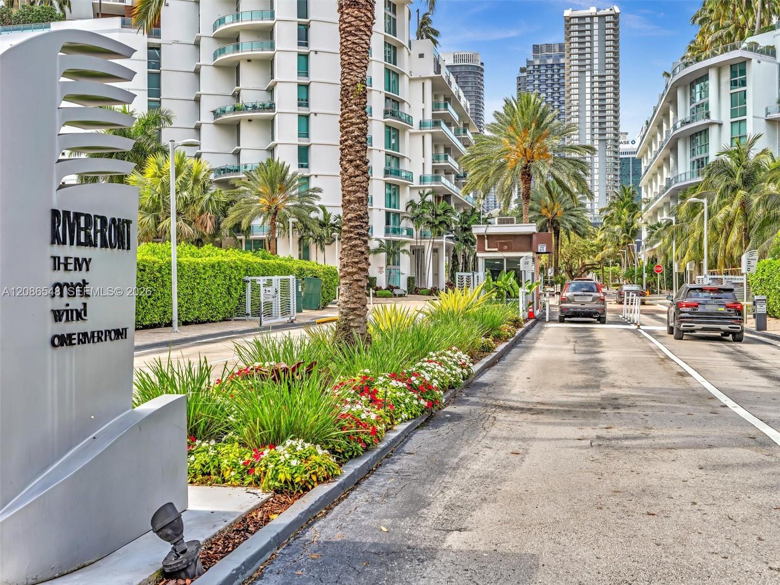 350 S Miami Ave Unit: 3605
