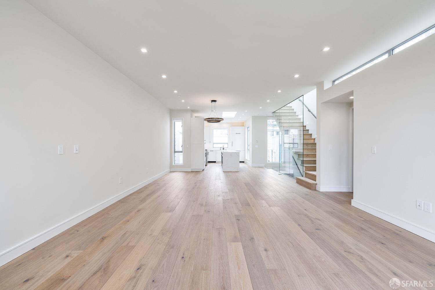 1261 Clay Street