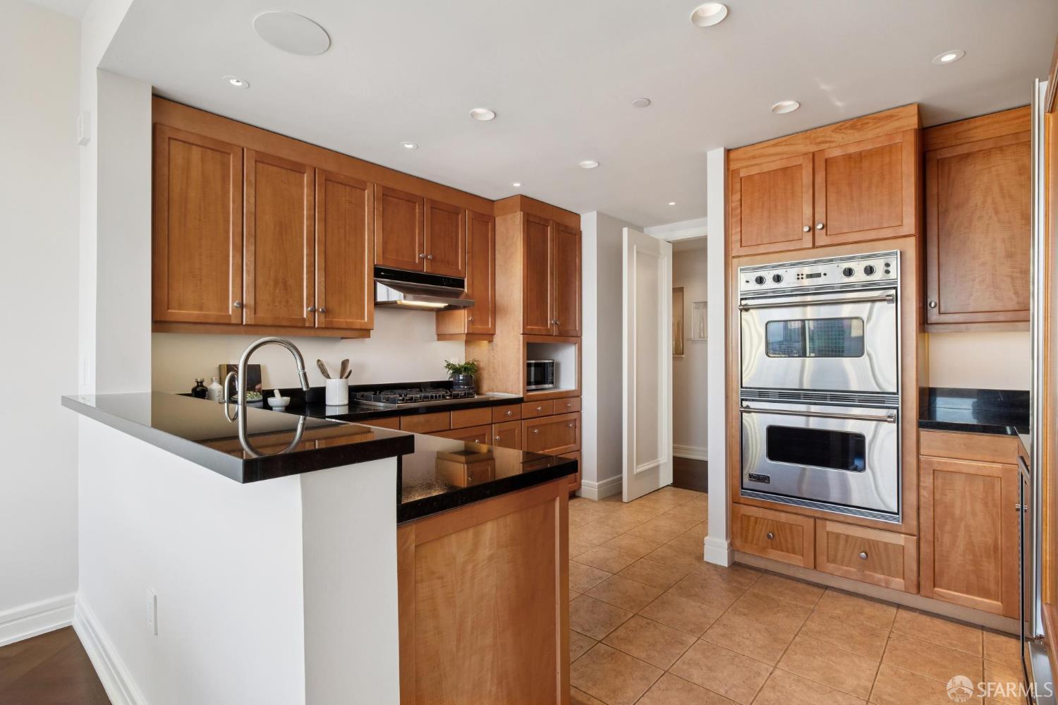 765 Market Street # 32F