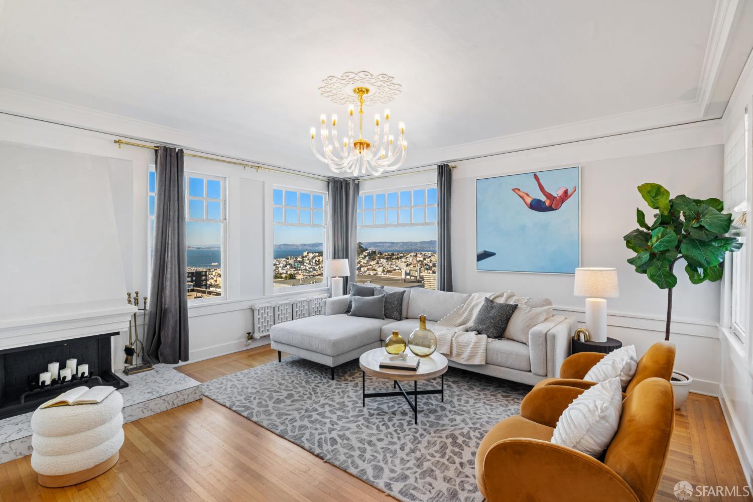 1242 Washington Street