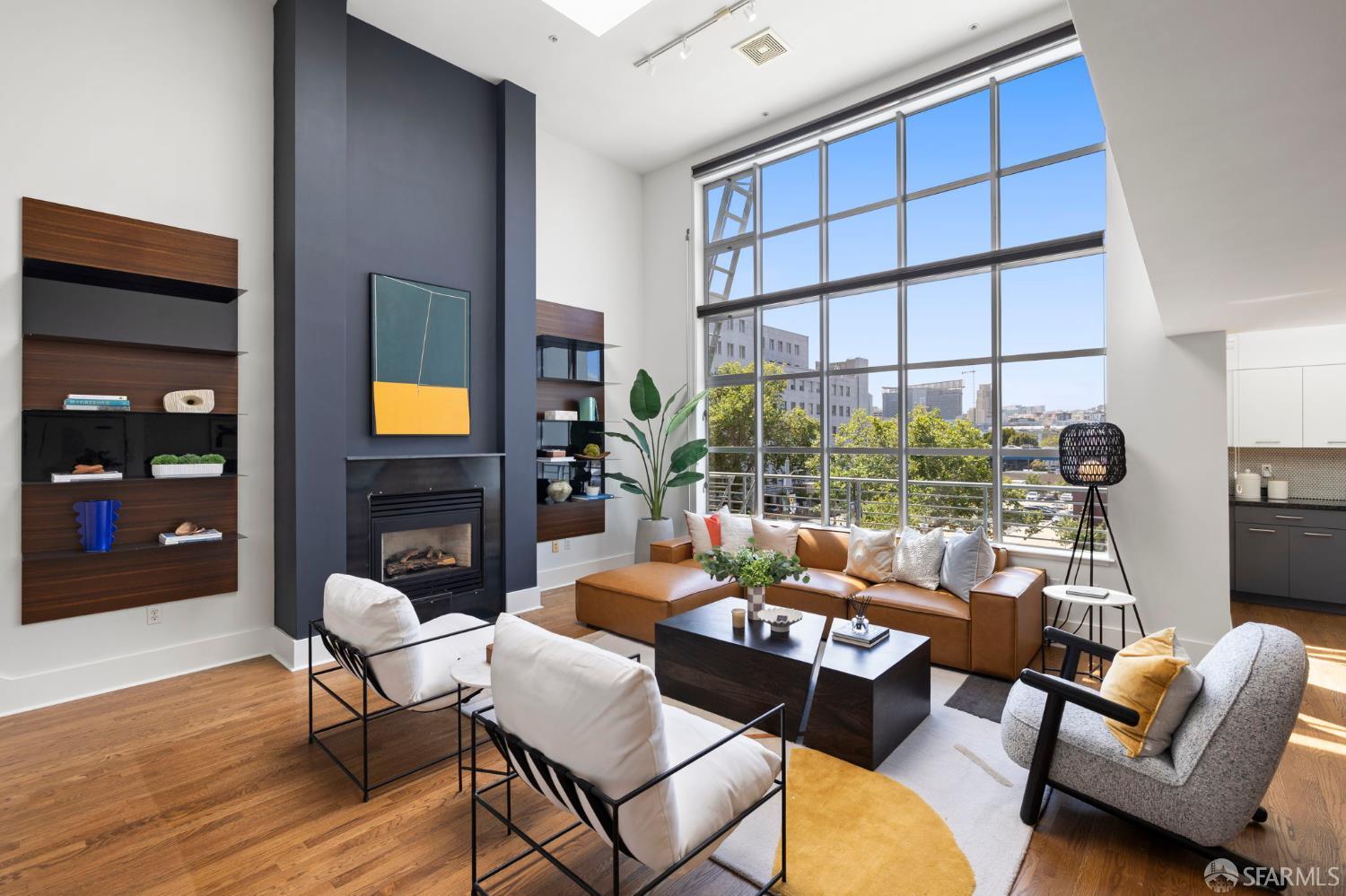 317 Harriet Street # 18