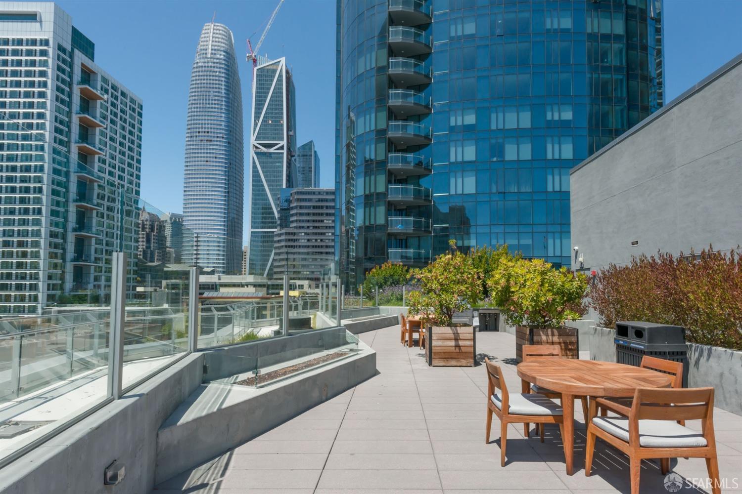 338 Main Street # 33D