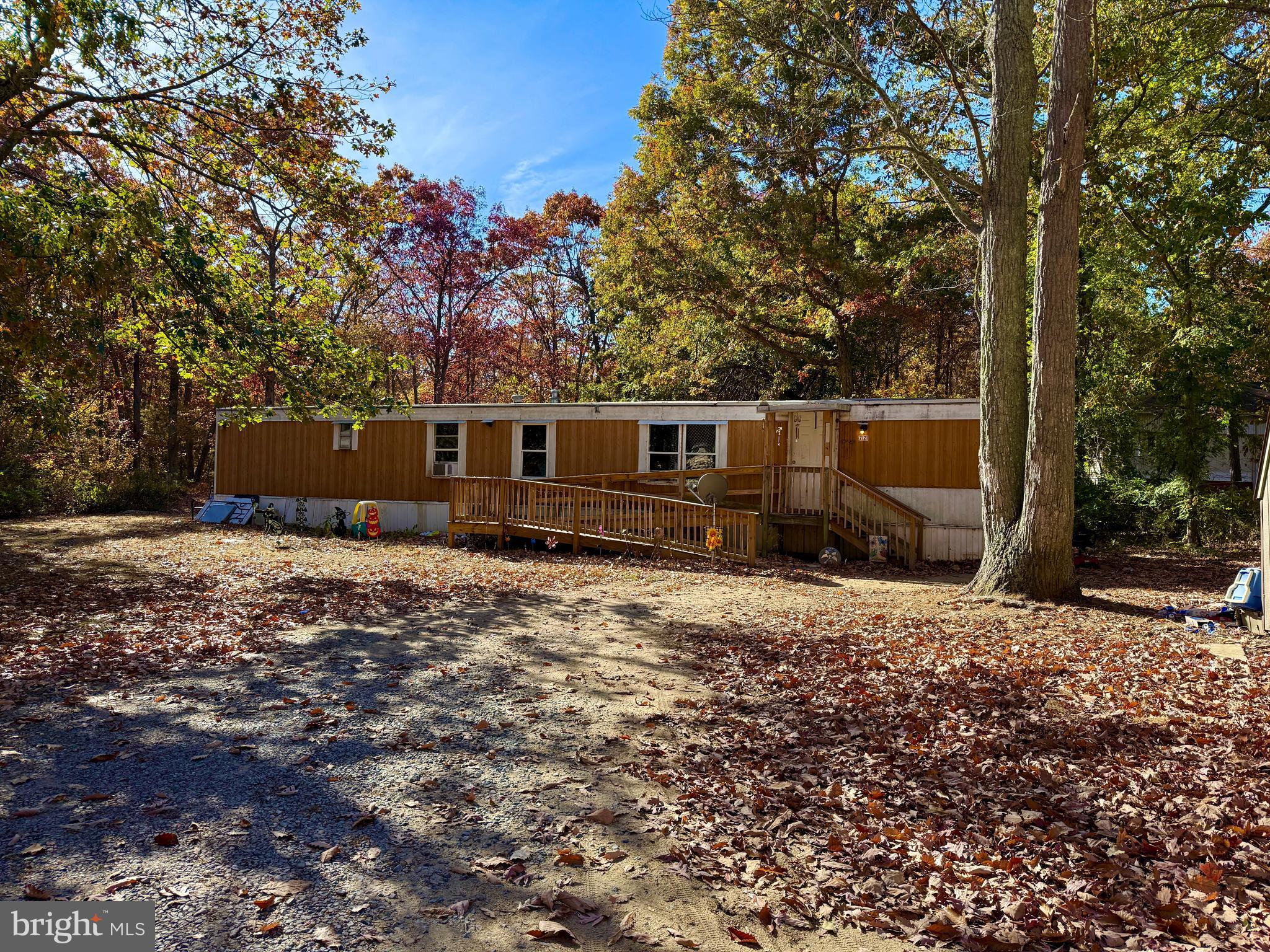 7121 Samuel Dr
