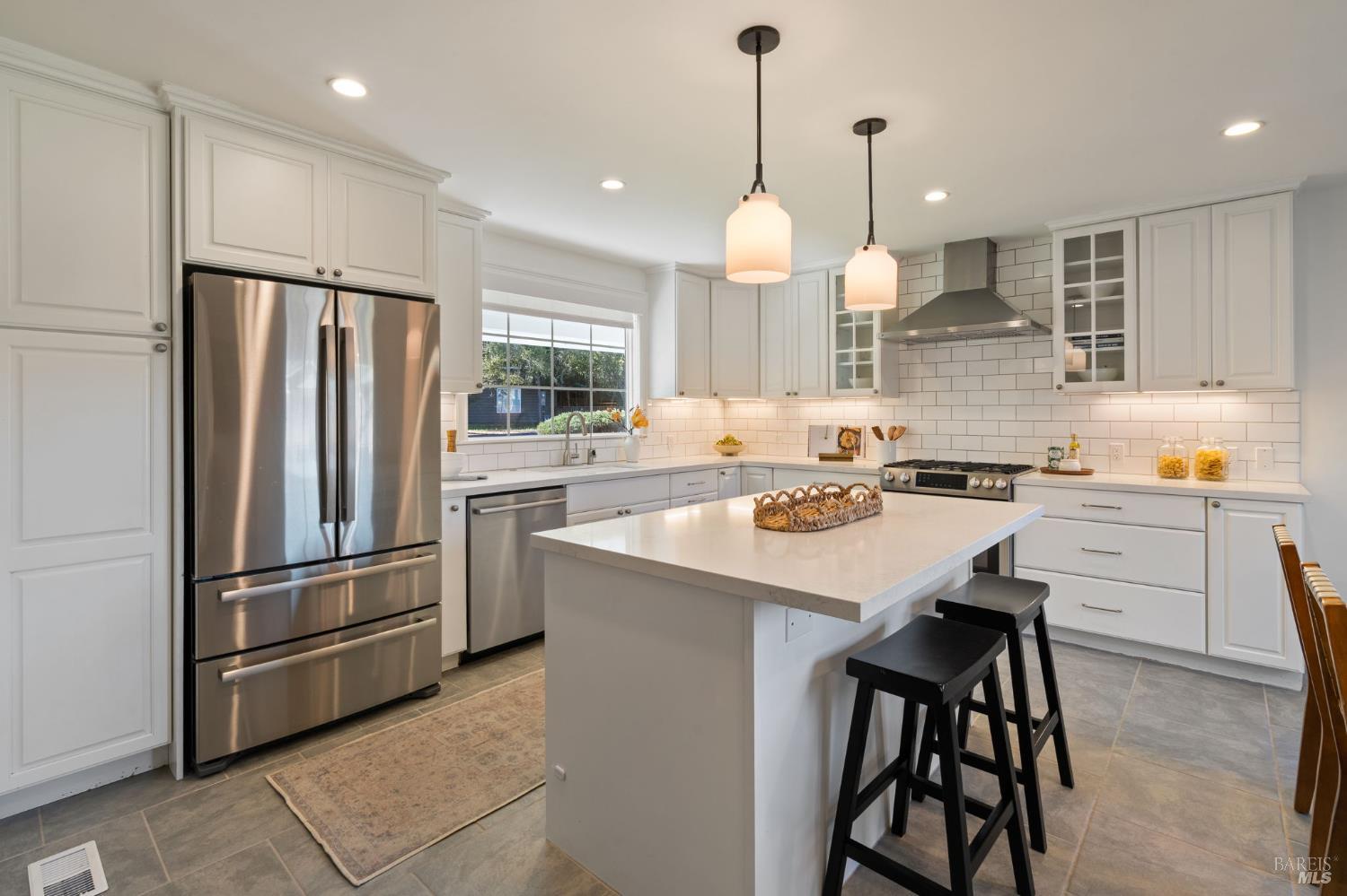 480 Alameda De La Loma