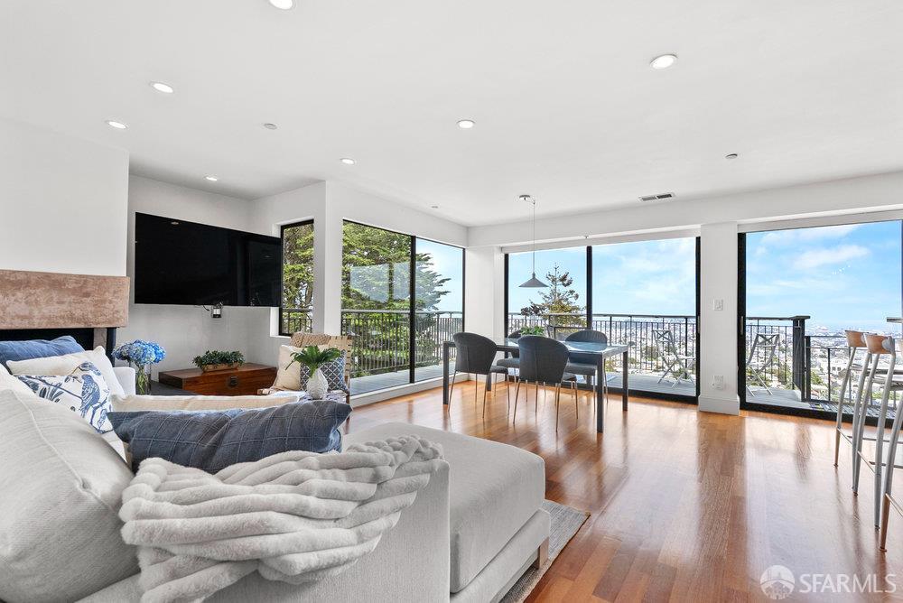 647 Grand View Avenue # 3