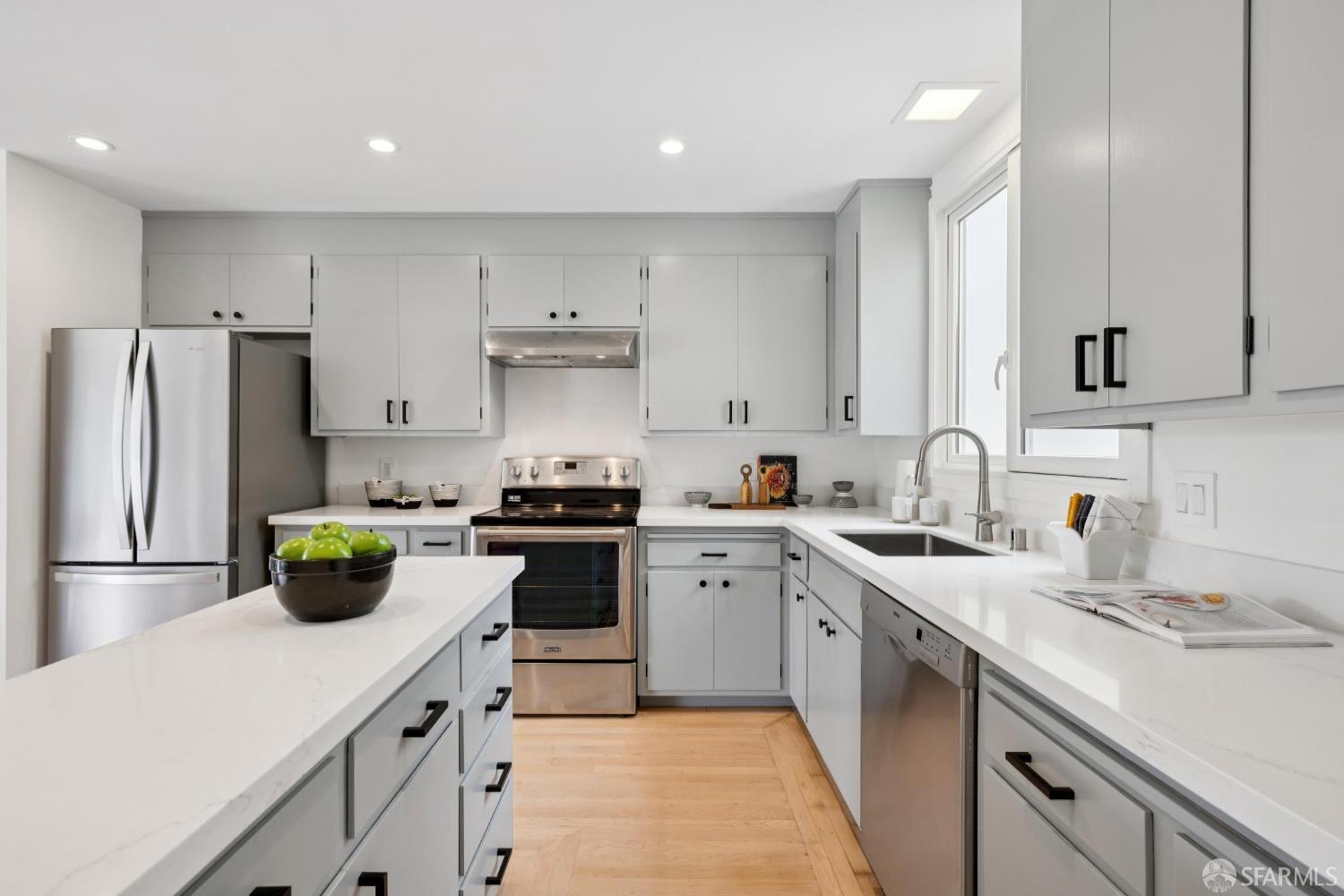 1983 10th Avenue, San Francisco