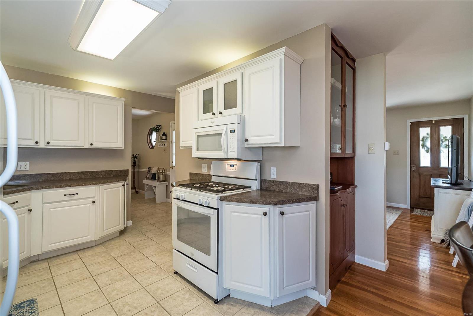 11935 Glen West