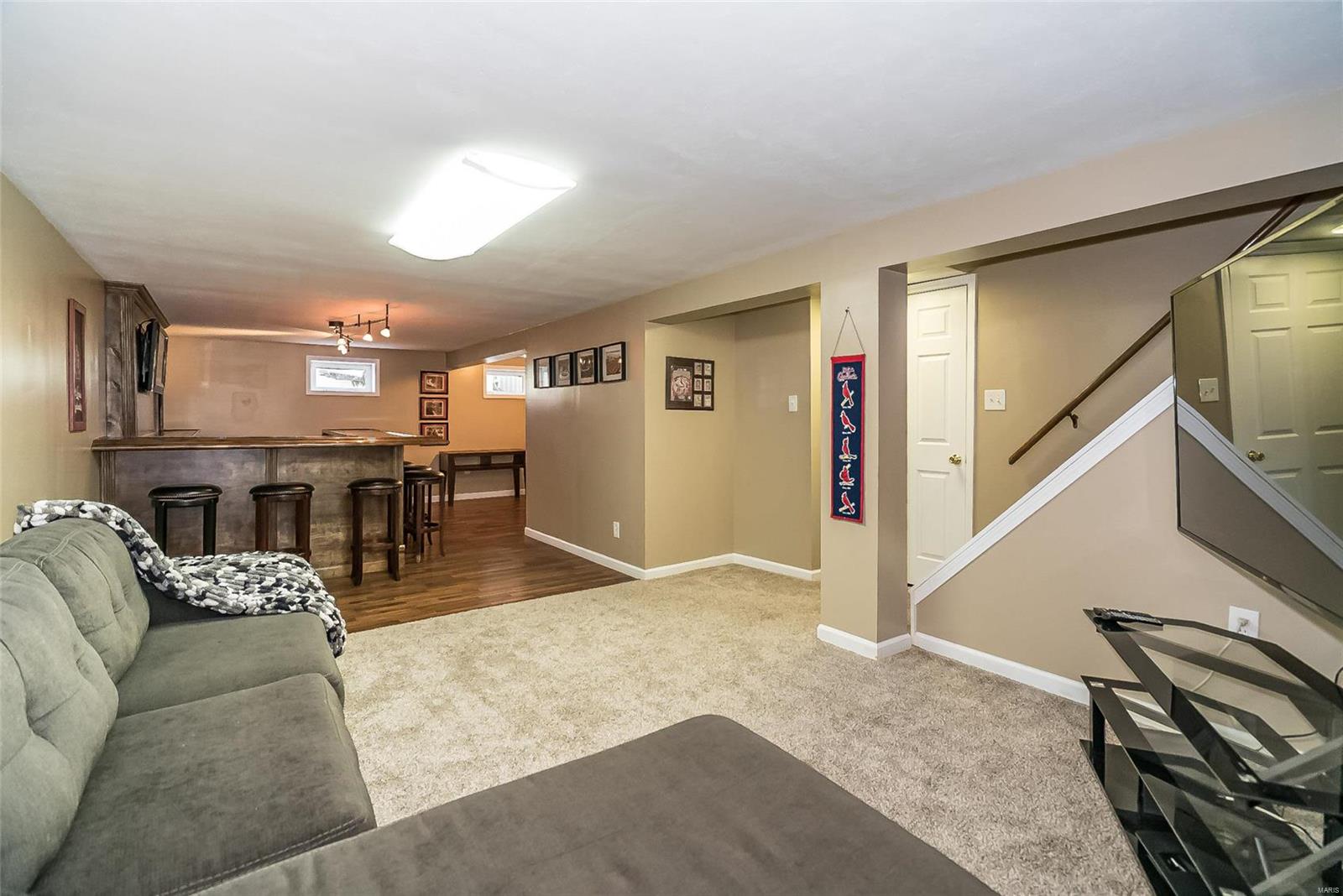 11935 Glen West