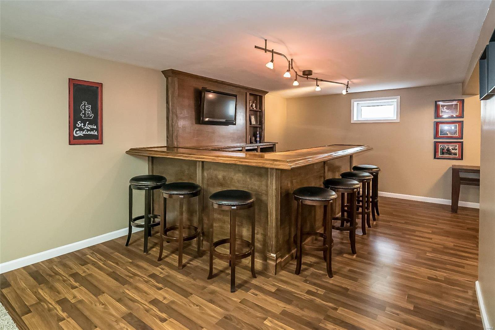 11935 Glen West