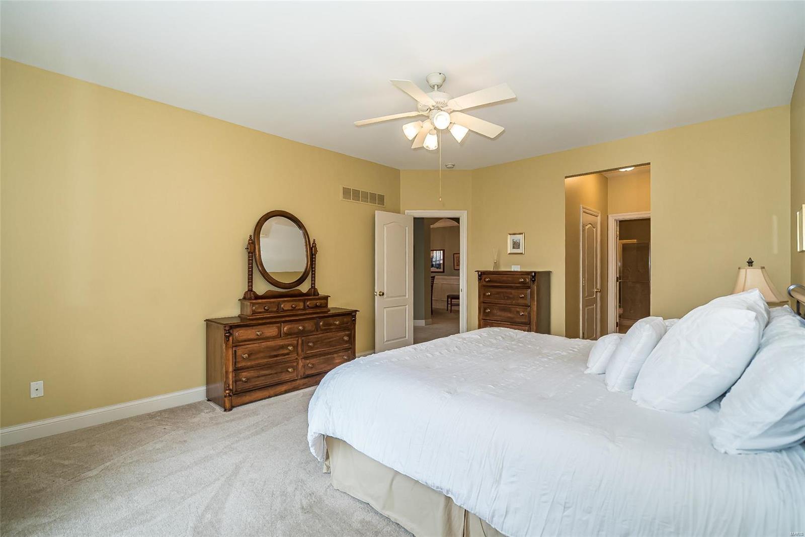2427 Golden Bear Parkway