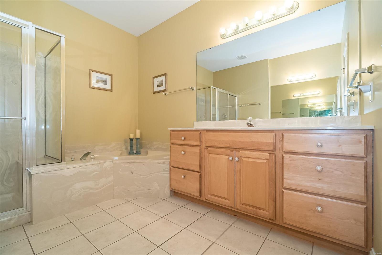 2427 Golden Bear Parkway