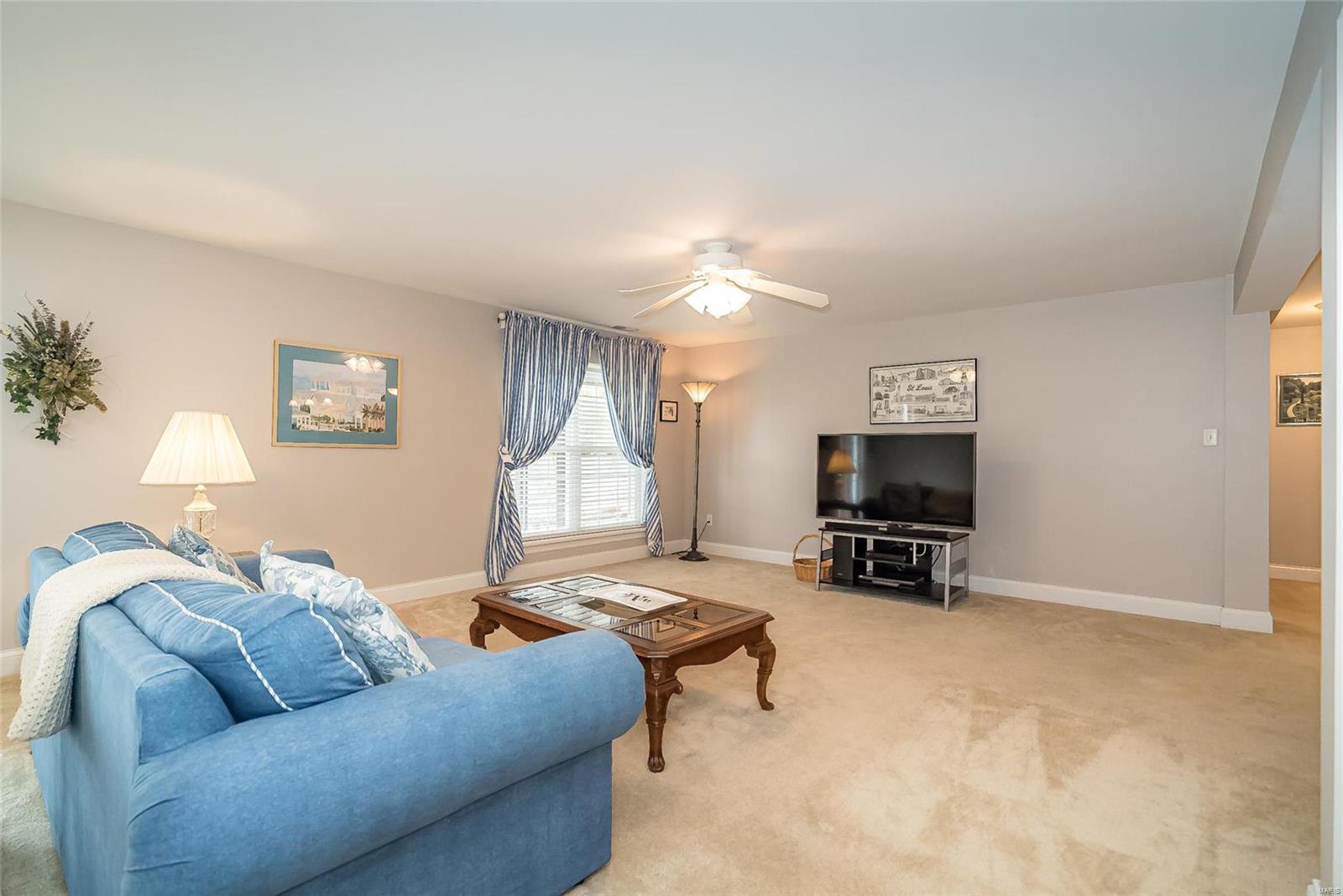 2427 Golden Bear Parkway