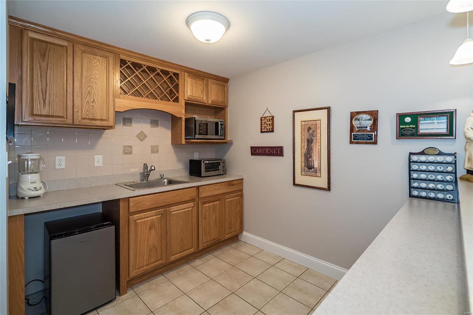 2427 Golden Bear Parkway