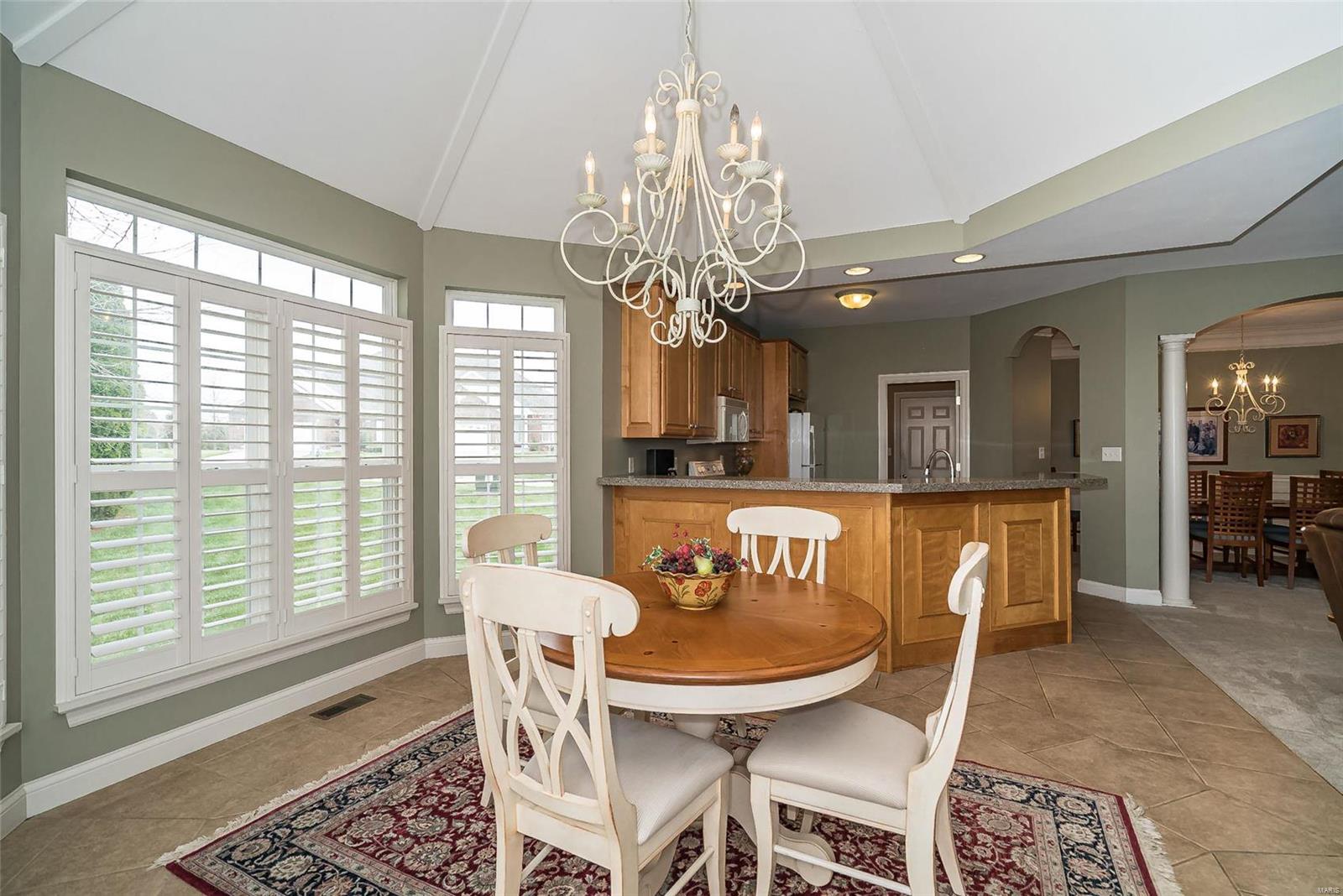 2427 Golden Bear Parkway