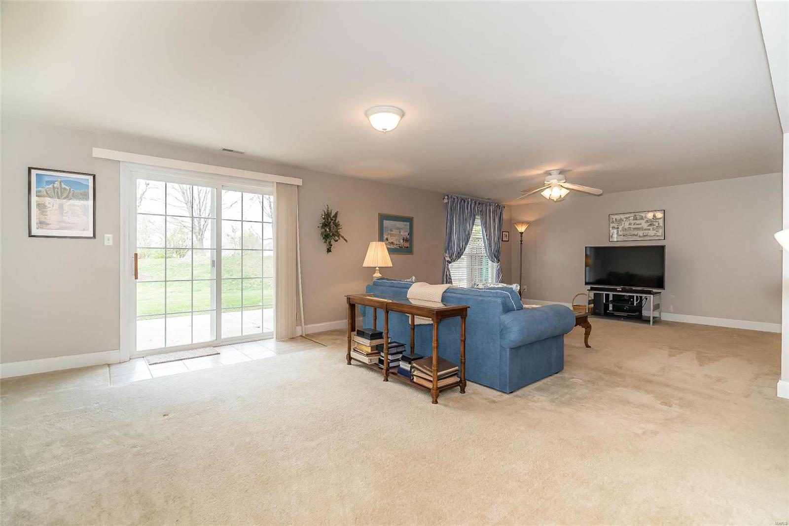 2427 Golden Bear Parkway