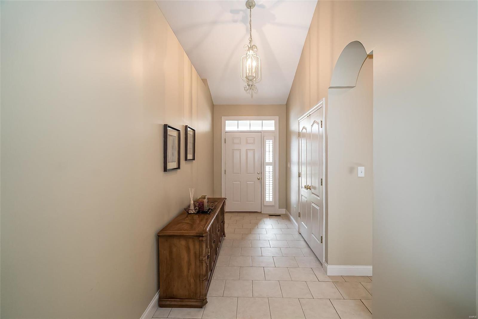 2427 Golden Bear Parkway