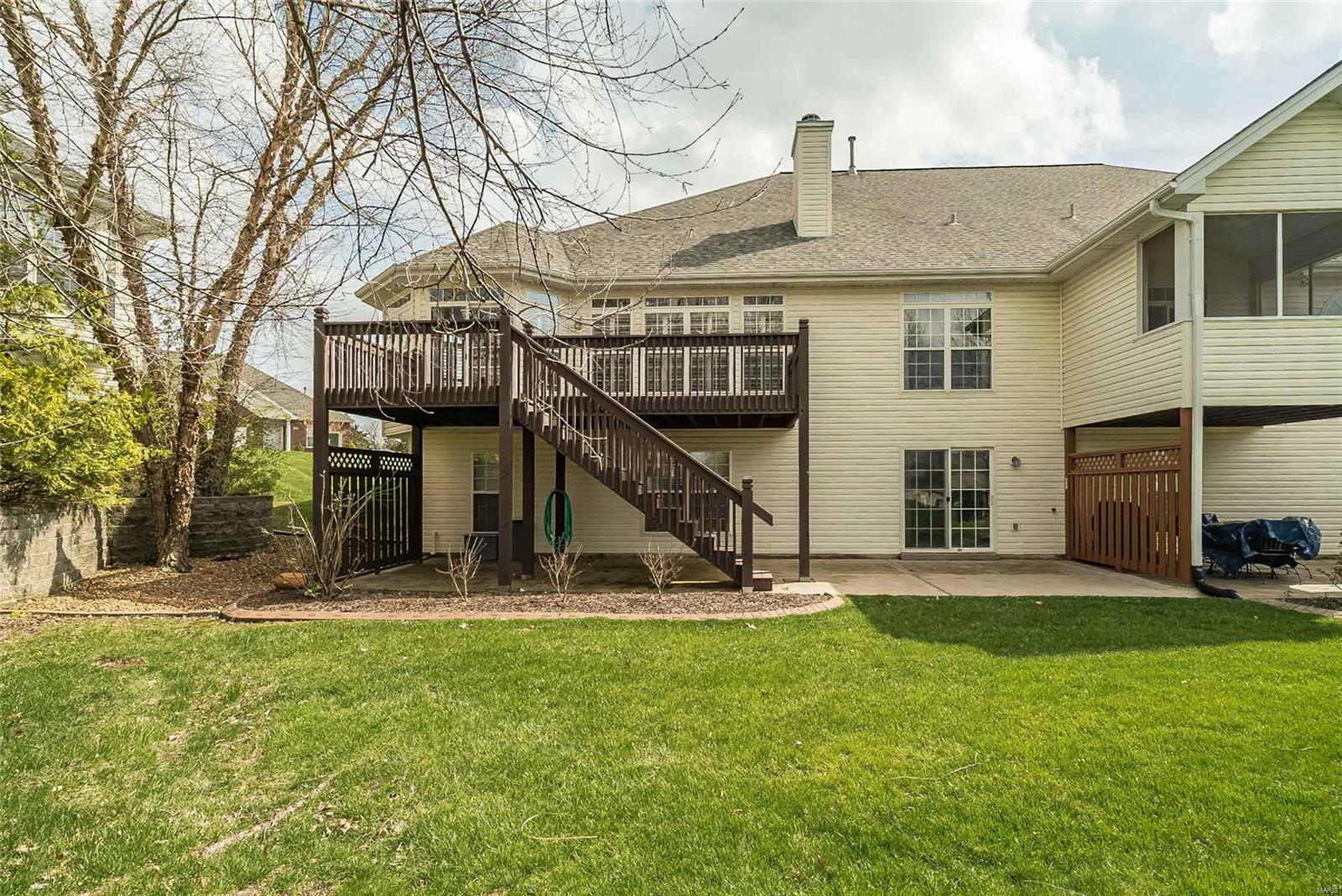 2427 Golden Bear Parkway