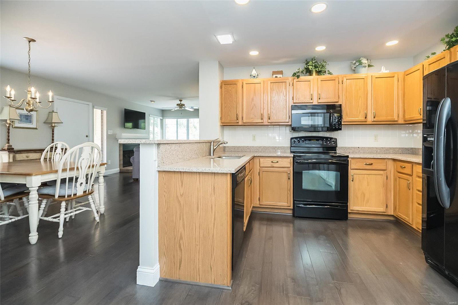 1717 Highview Circle Court