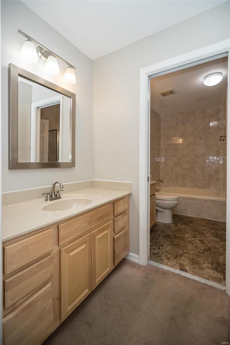 1717 Highview Circle Court