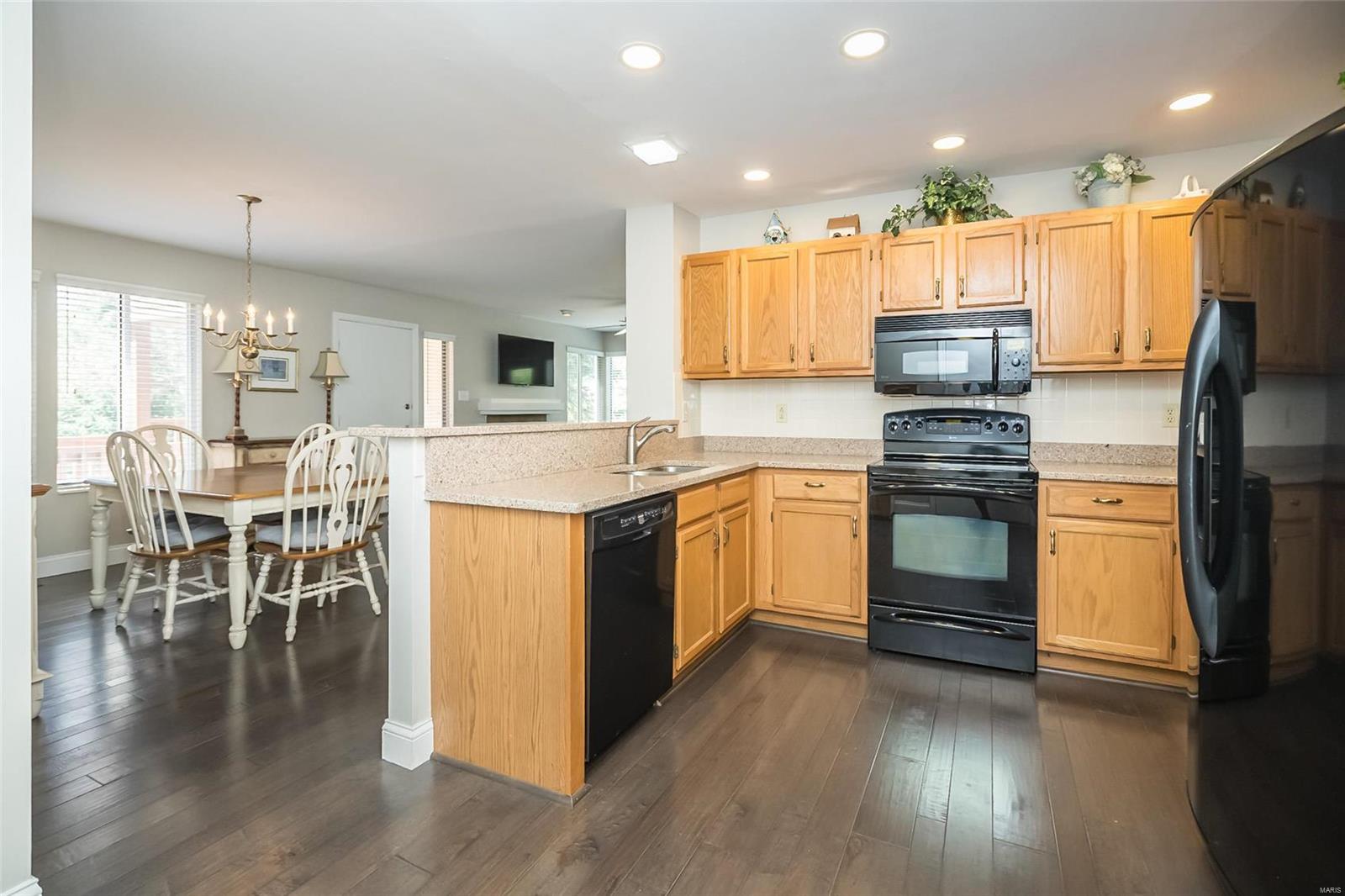 1717 Highview Circle Court