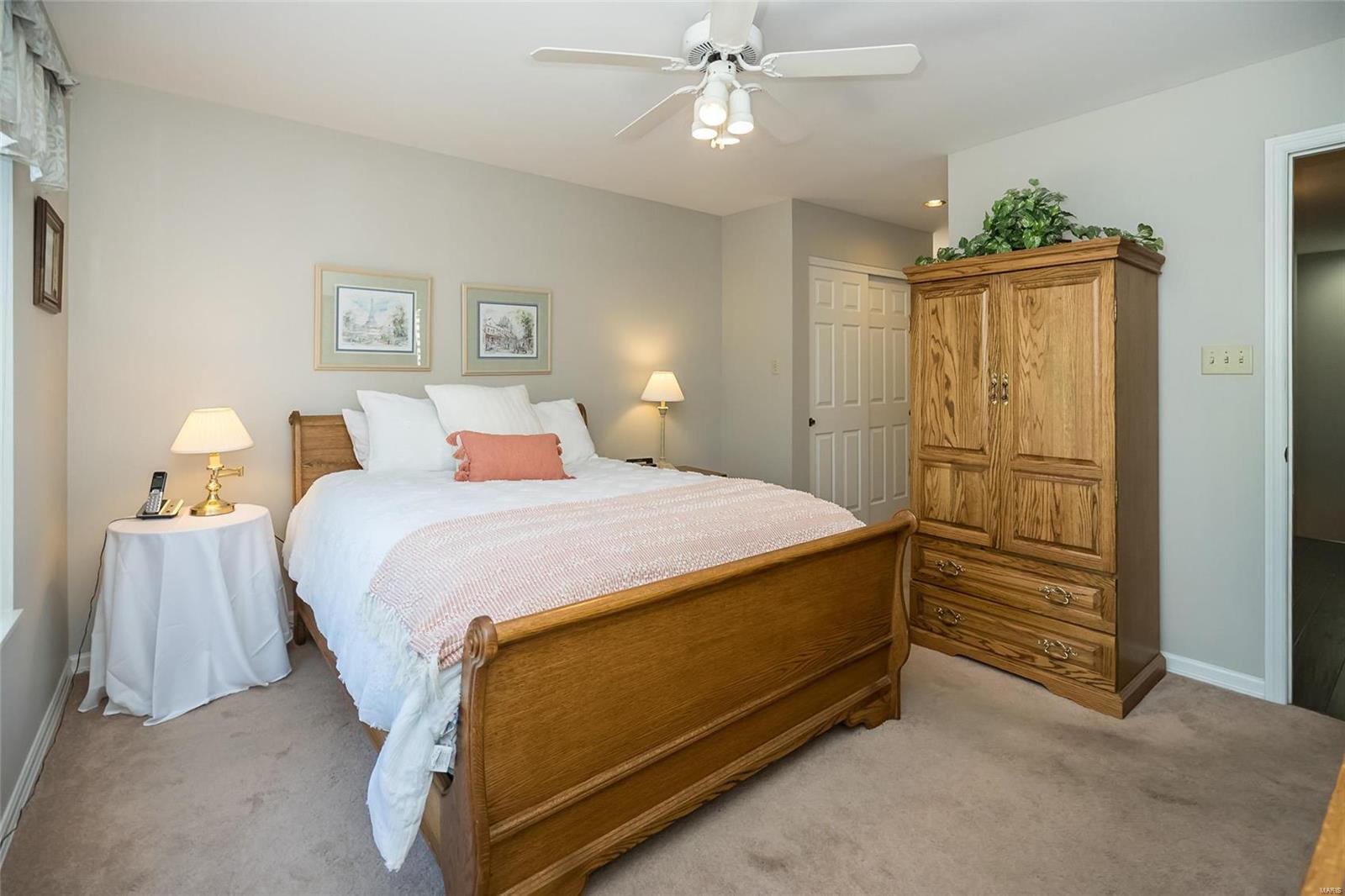 1717 Highview Circle Court