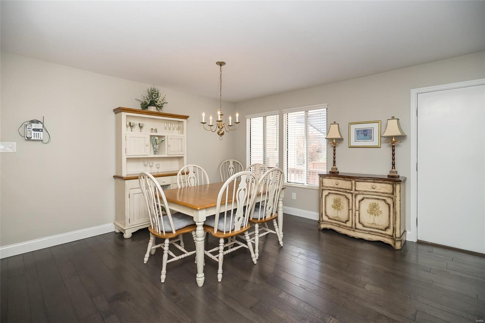 1717 Highview Circle Court