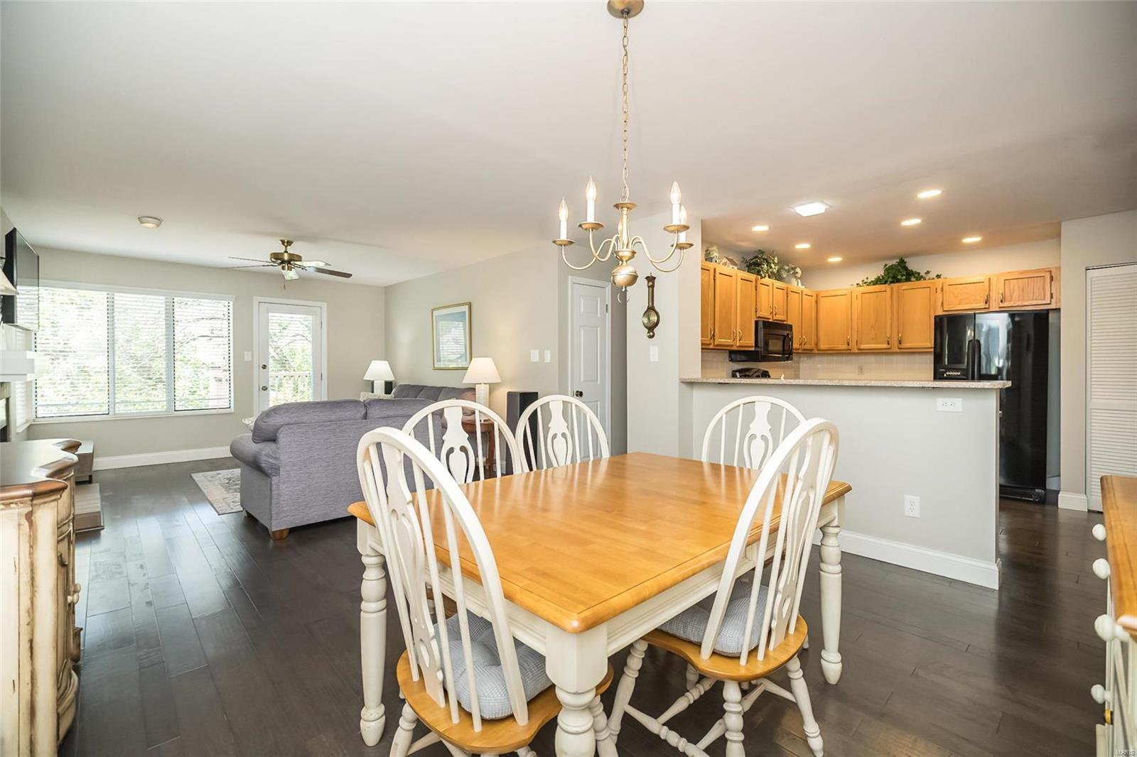 1717 Highview Circle Court