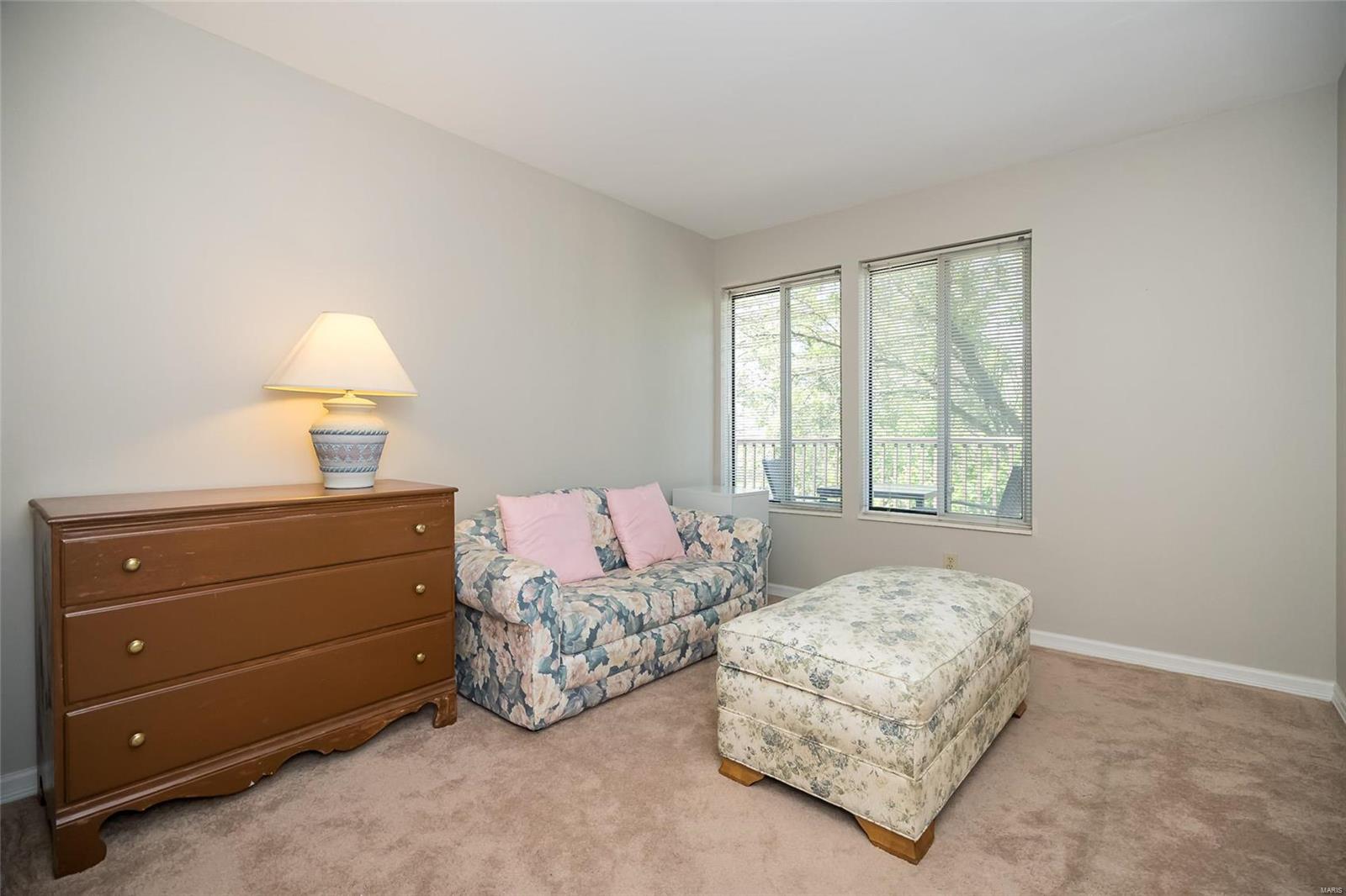 1717 Highview Circle Court