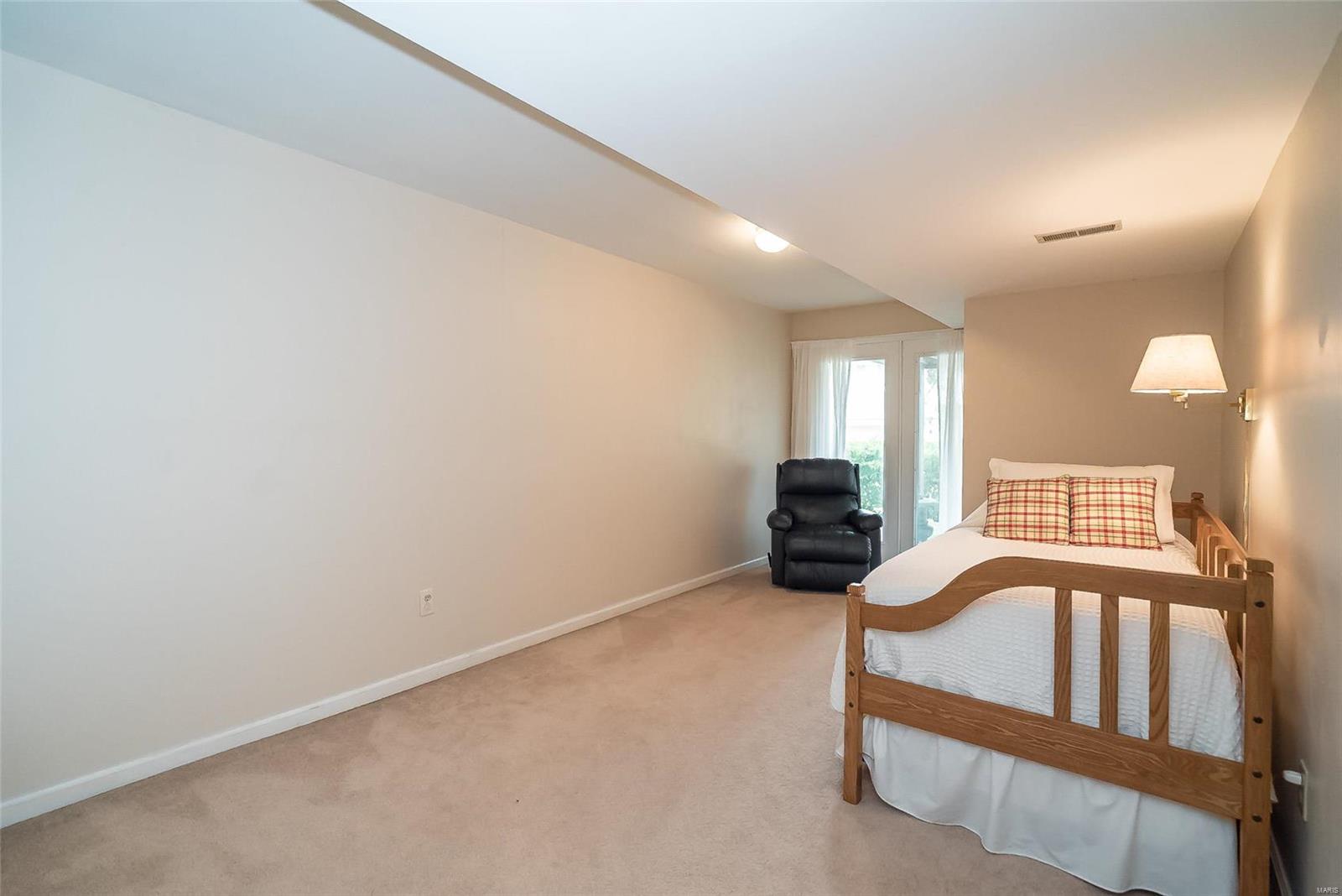1711 Highview Circle