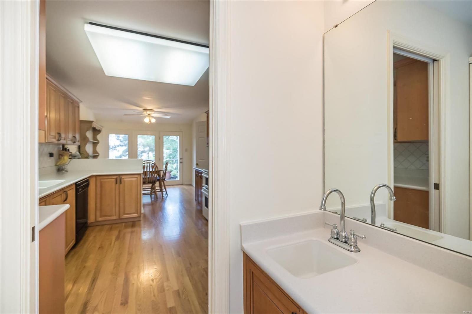 1711 Highview Circle