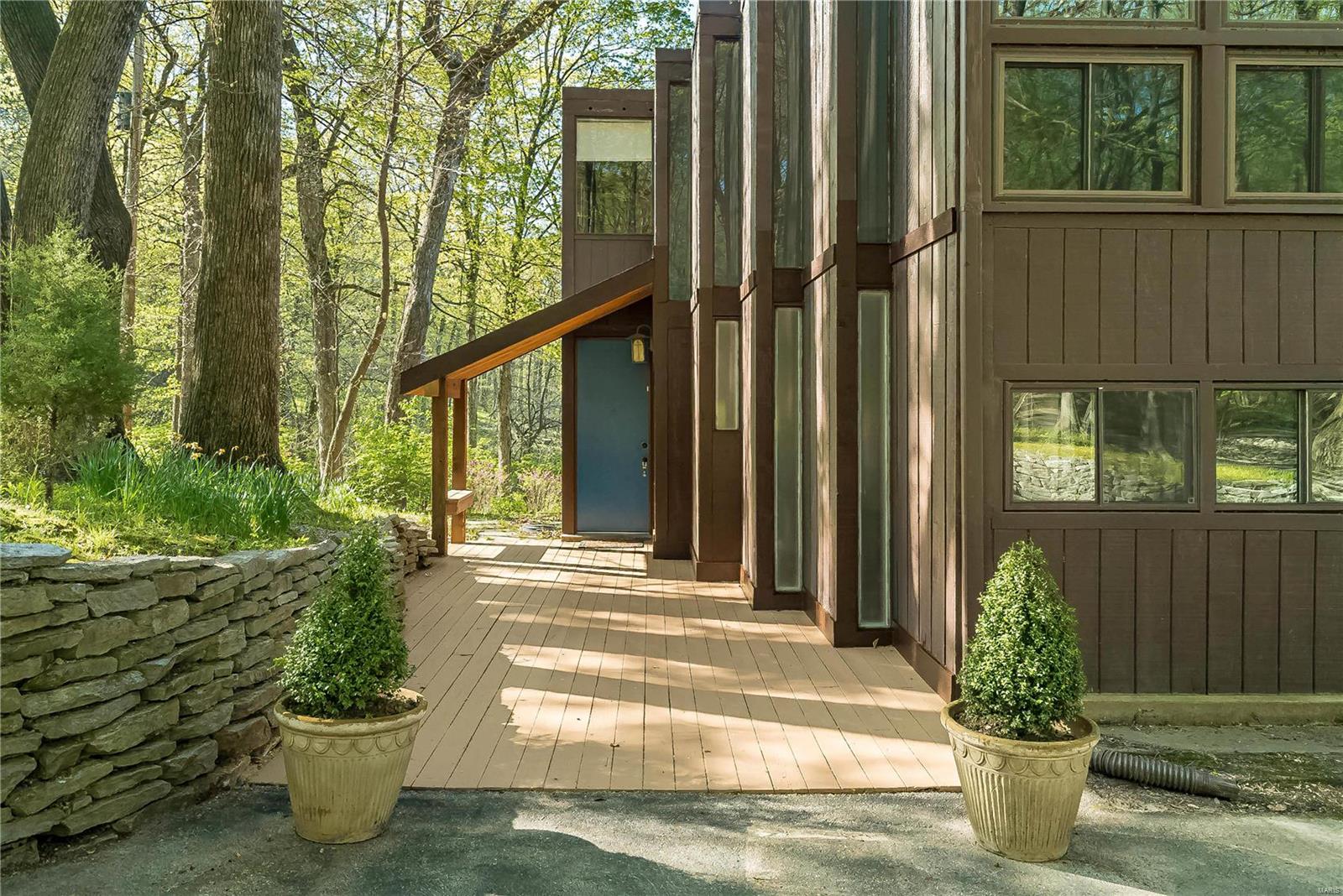 20 Arrowhead Estates