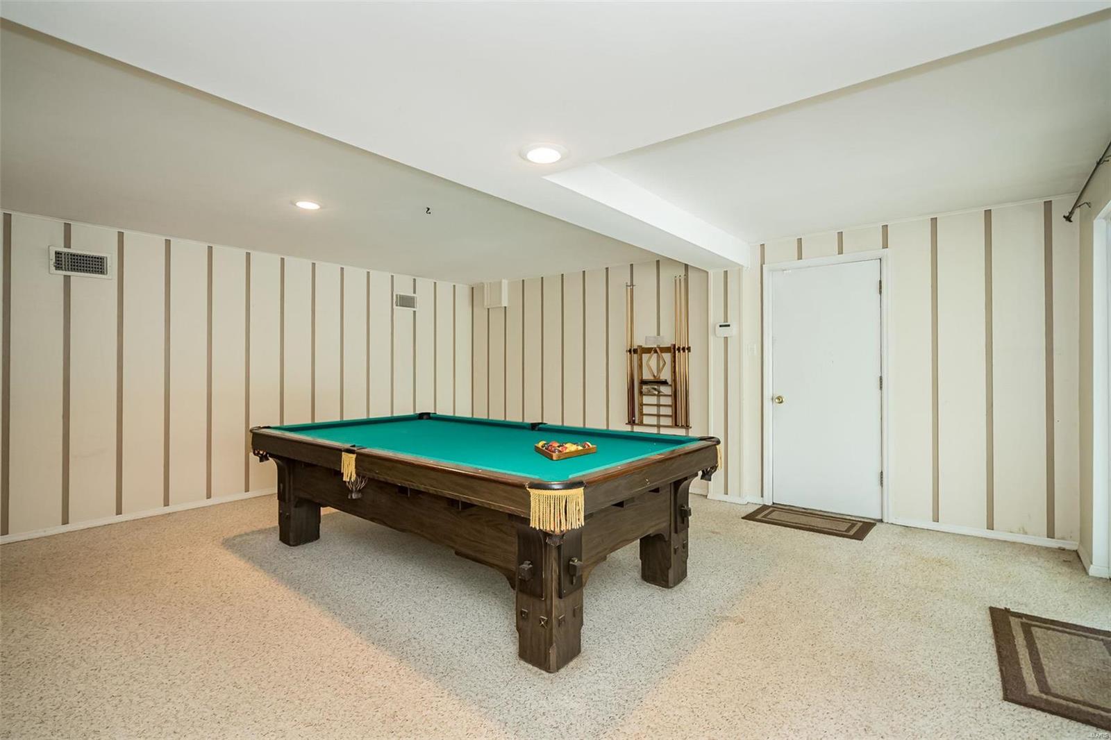 9801 Meadowfern Drive