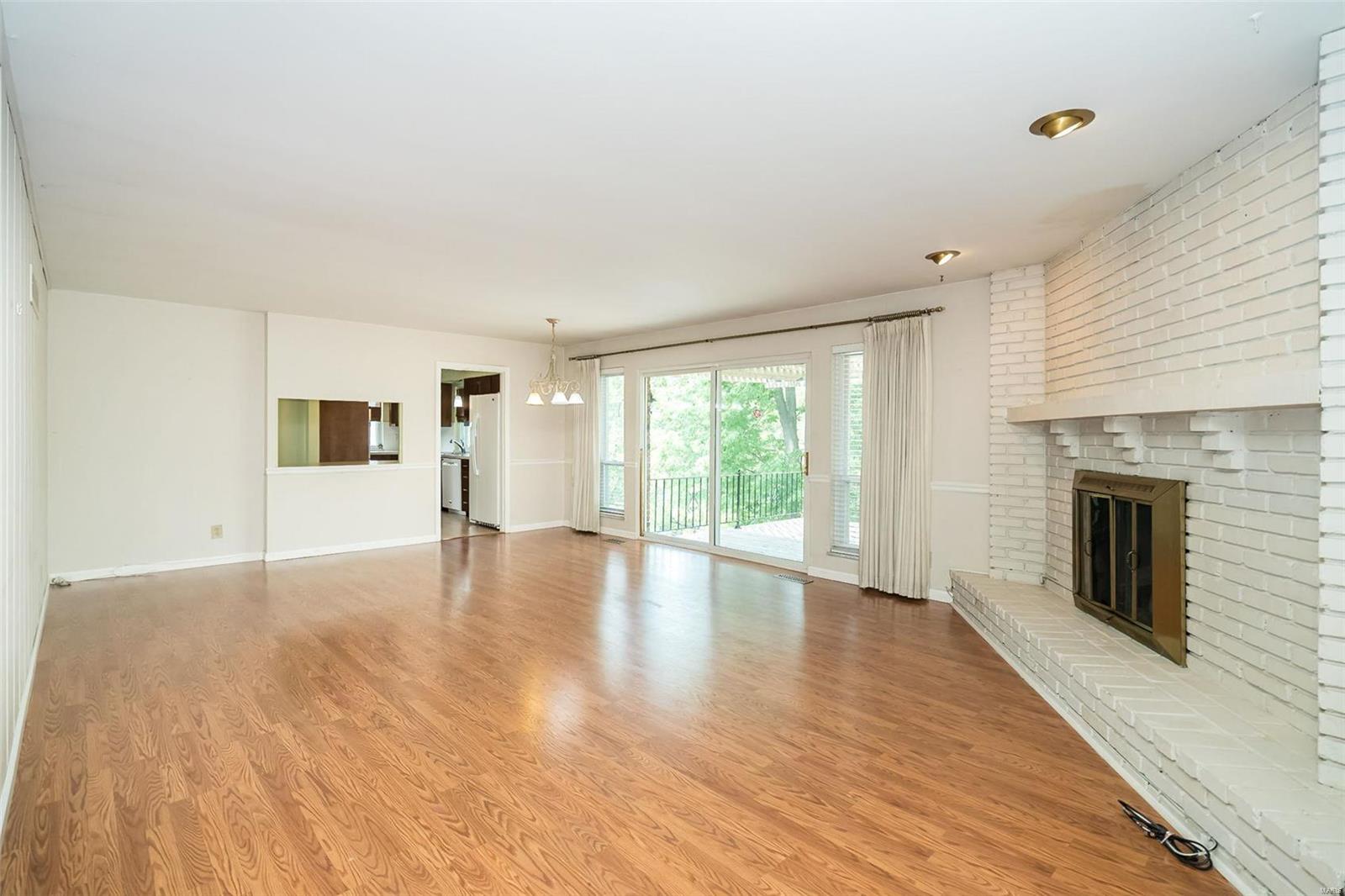 9801 Meadowfern Drive