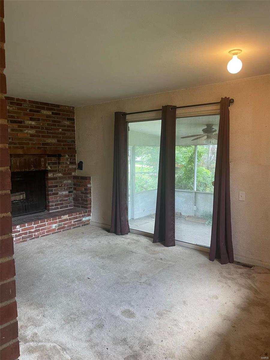 328 Danworth Court