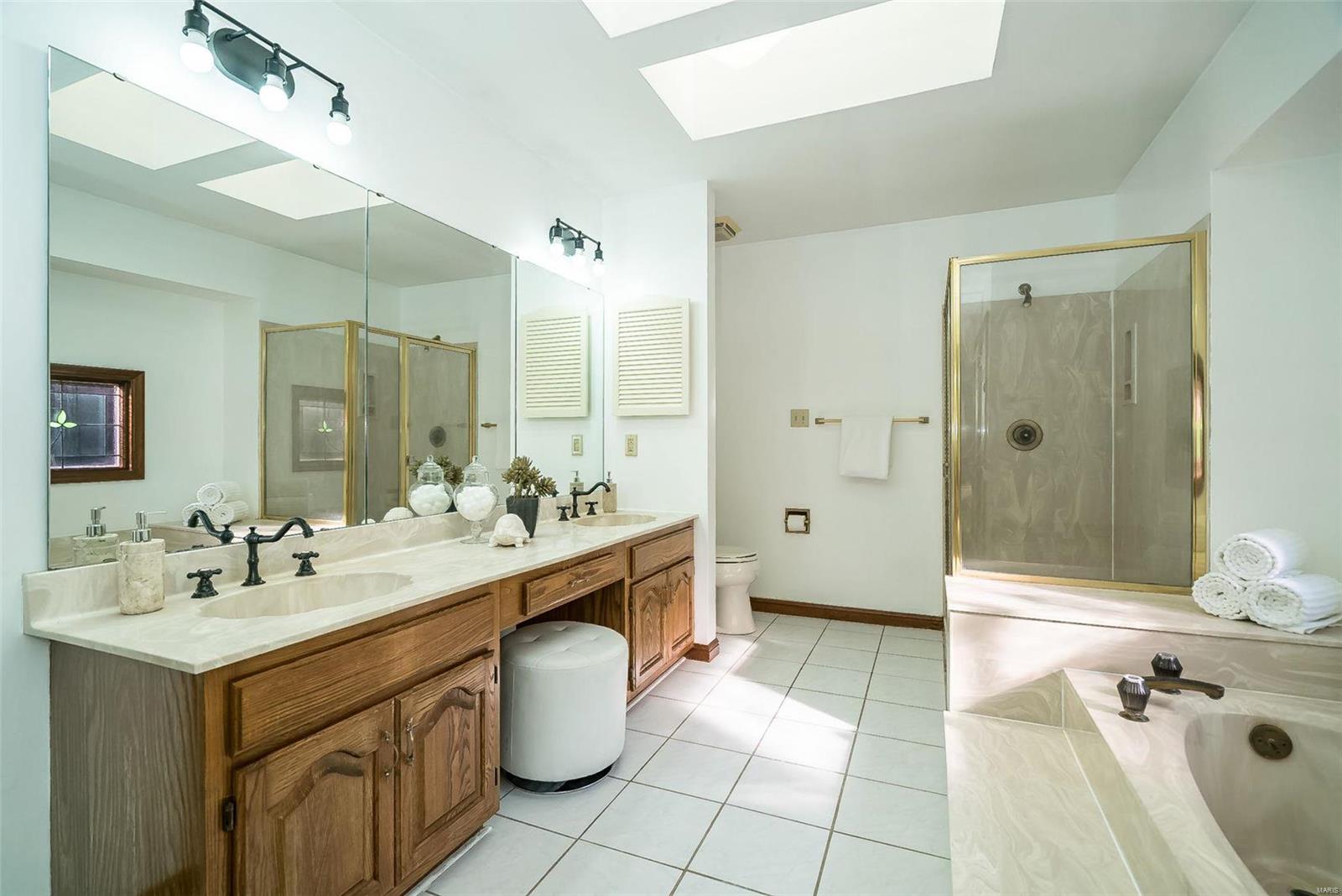 14014 Boxford Court