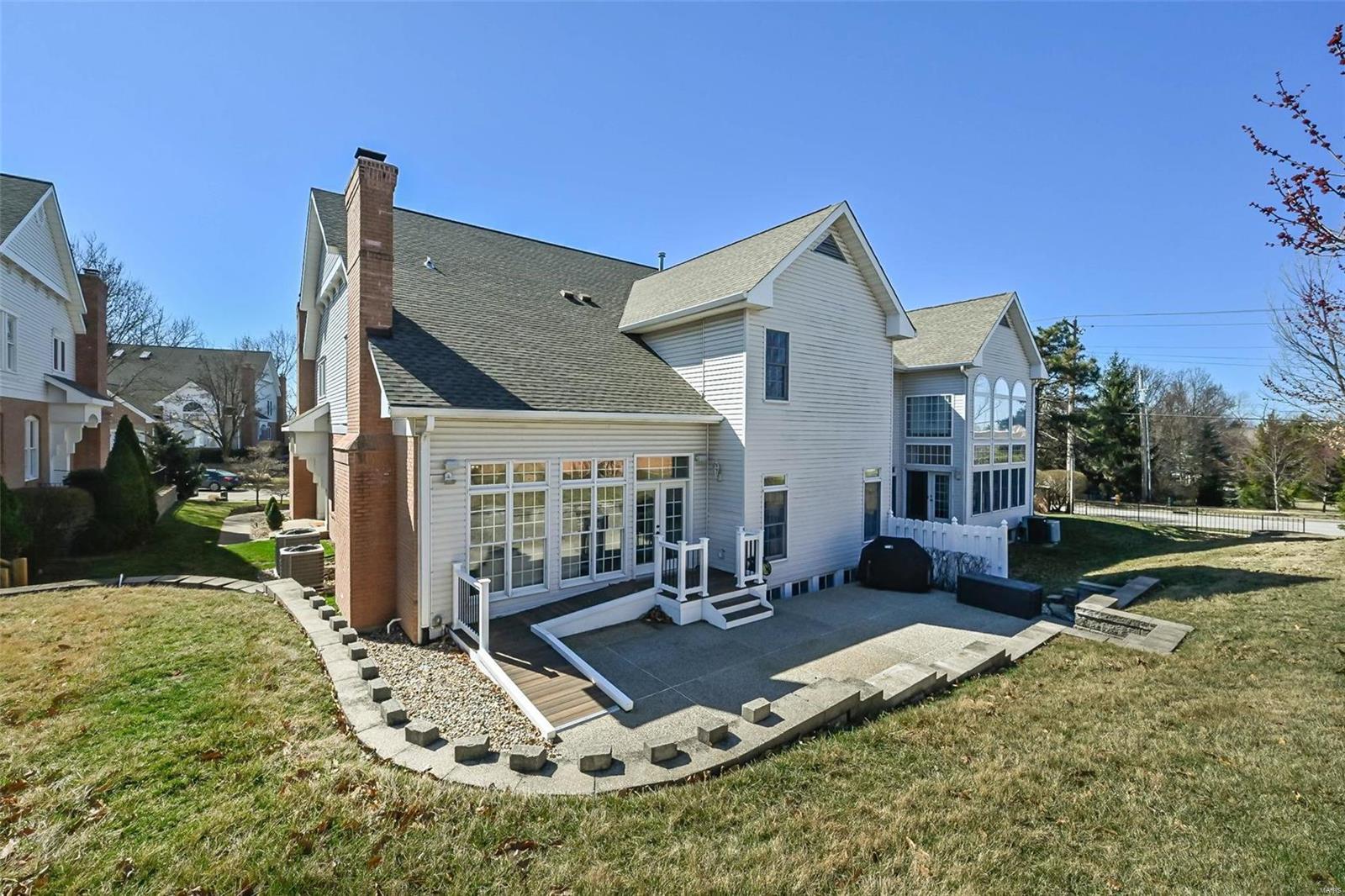 12431 Questover Manor Ct