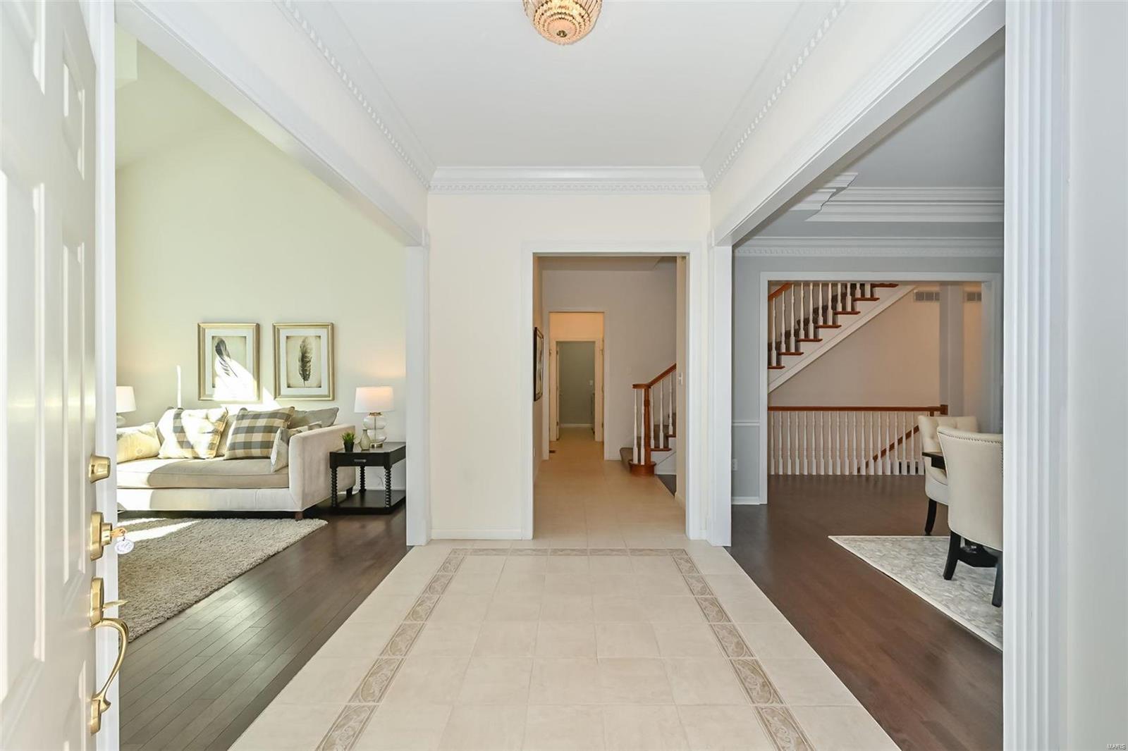 12431 Questover Manor Ct