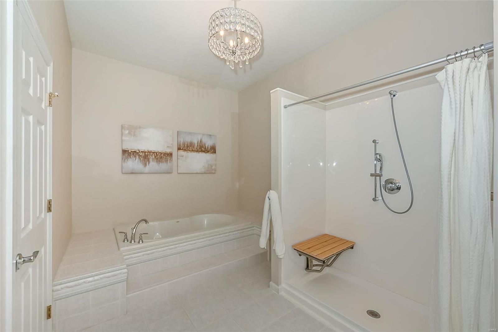 12431 Questover Manor Ct