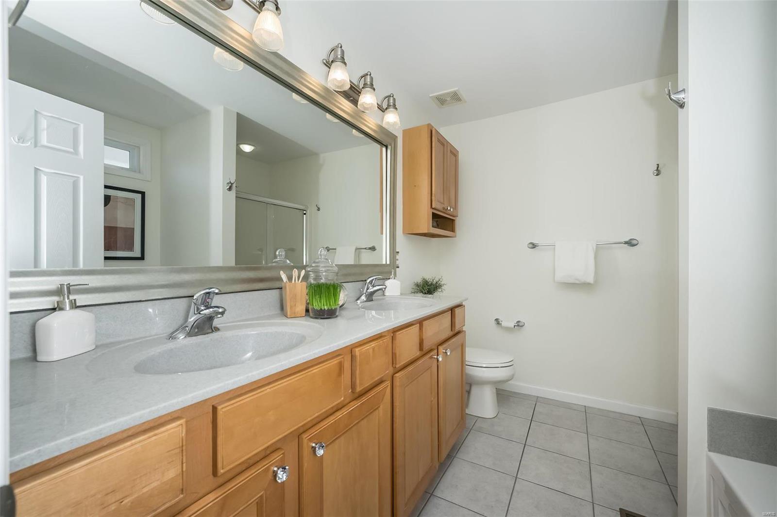 11809 Craig Manor Drive