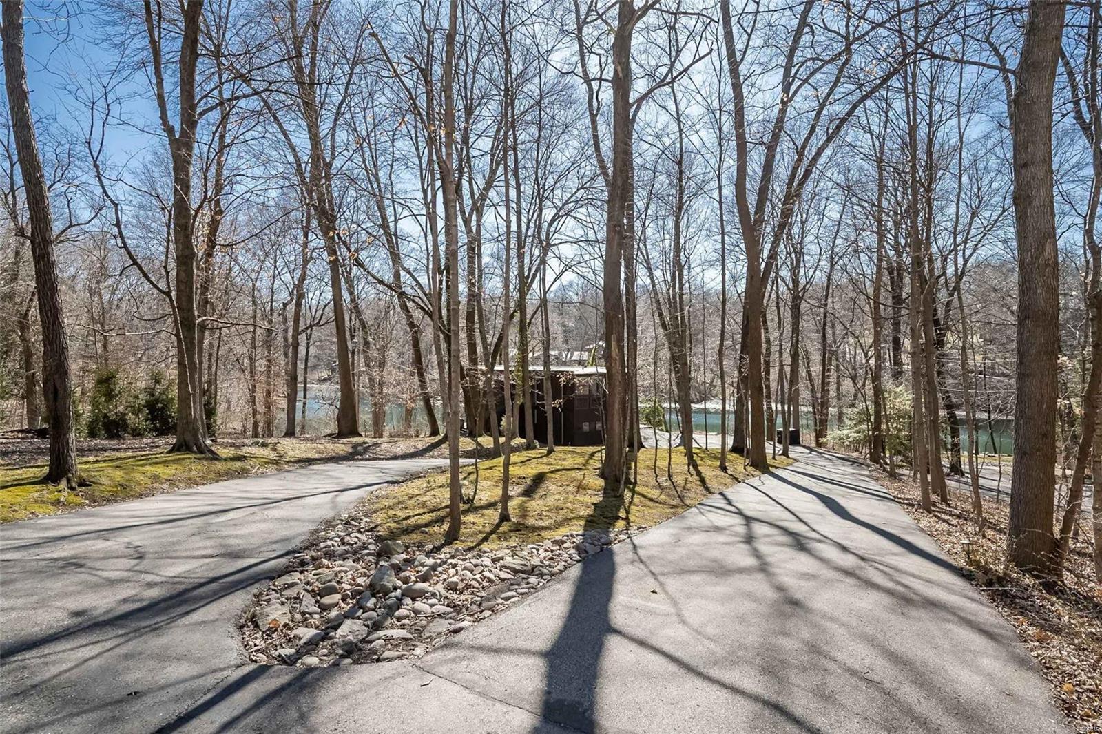 20 Arrowhead Estates