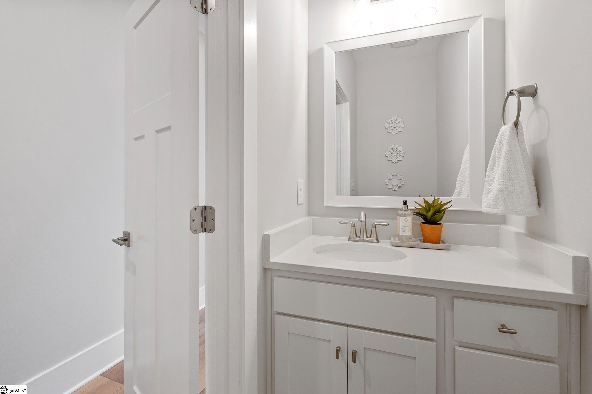 108 Holiday West Unit A