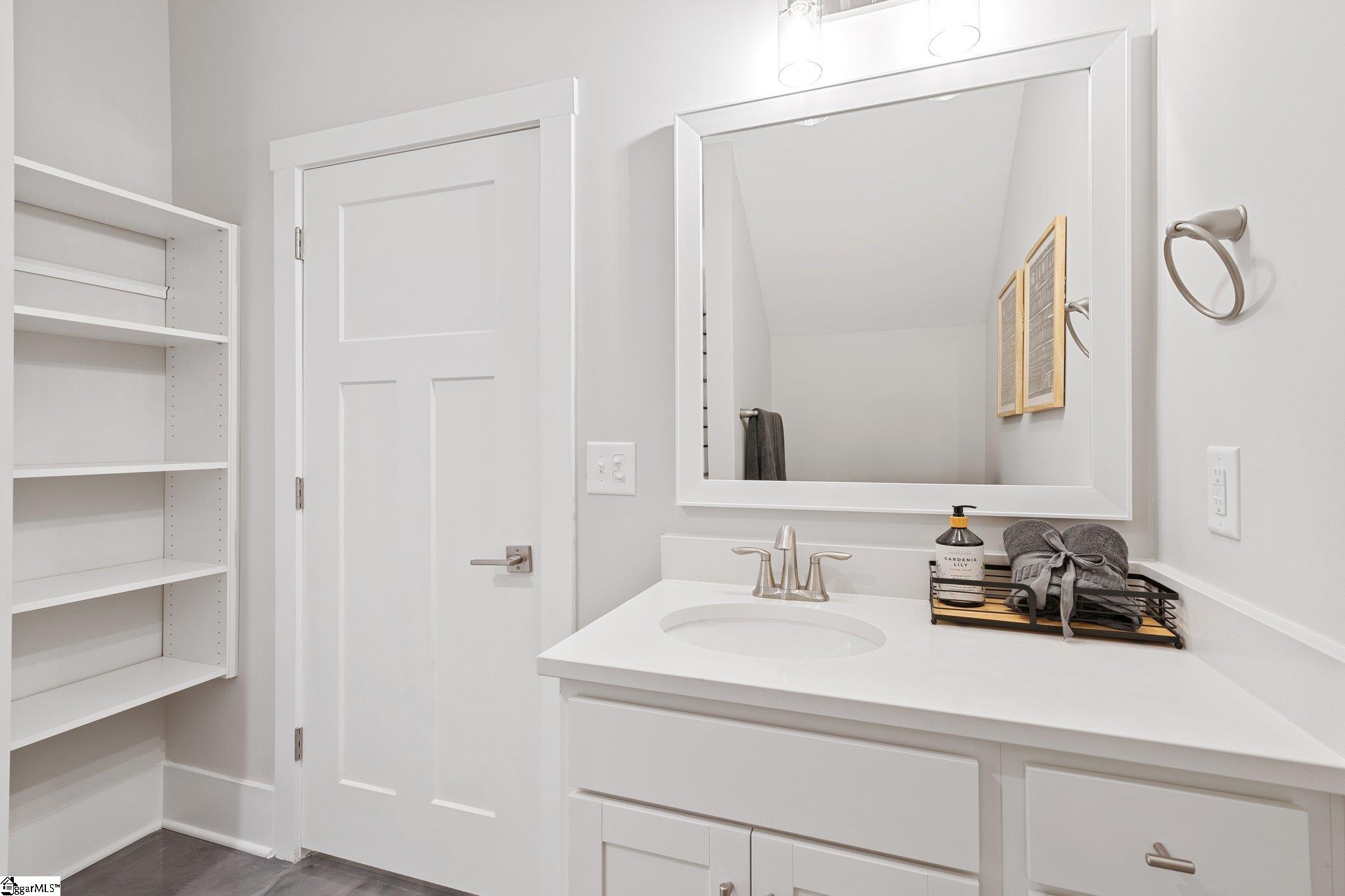 108 Holiday West Unit A