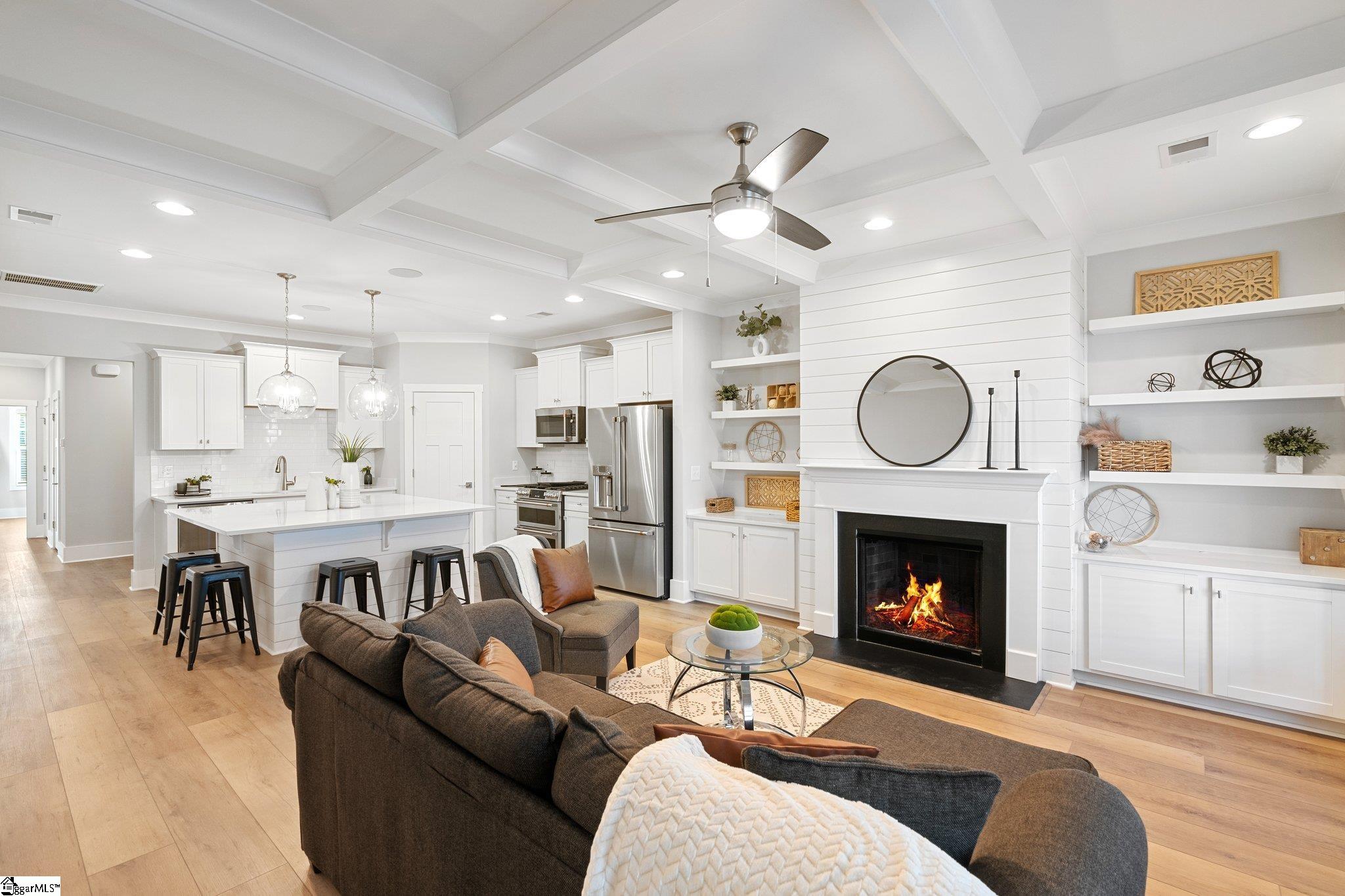 108 Holiday West Unit A