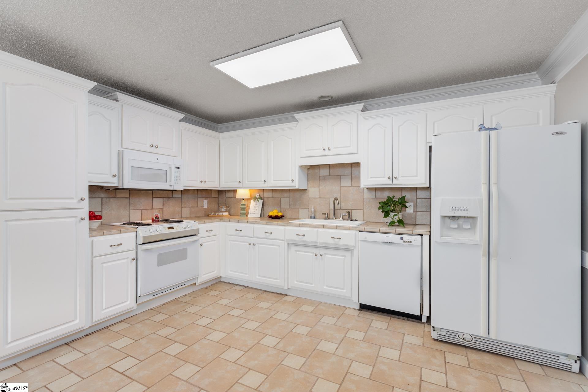 101 Valleydale Court