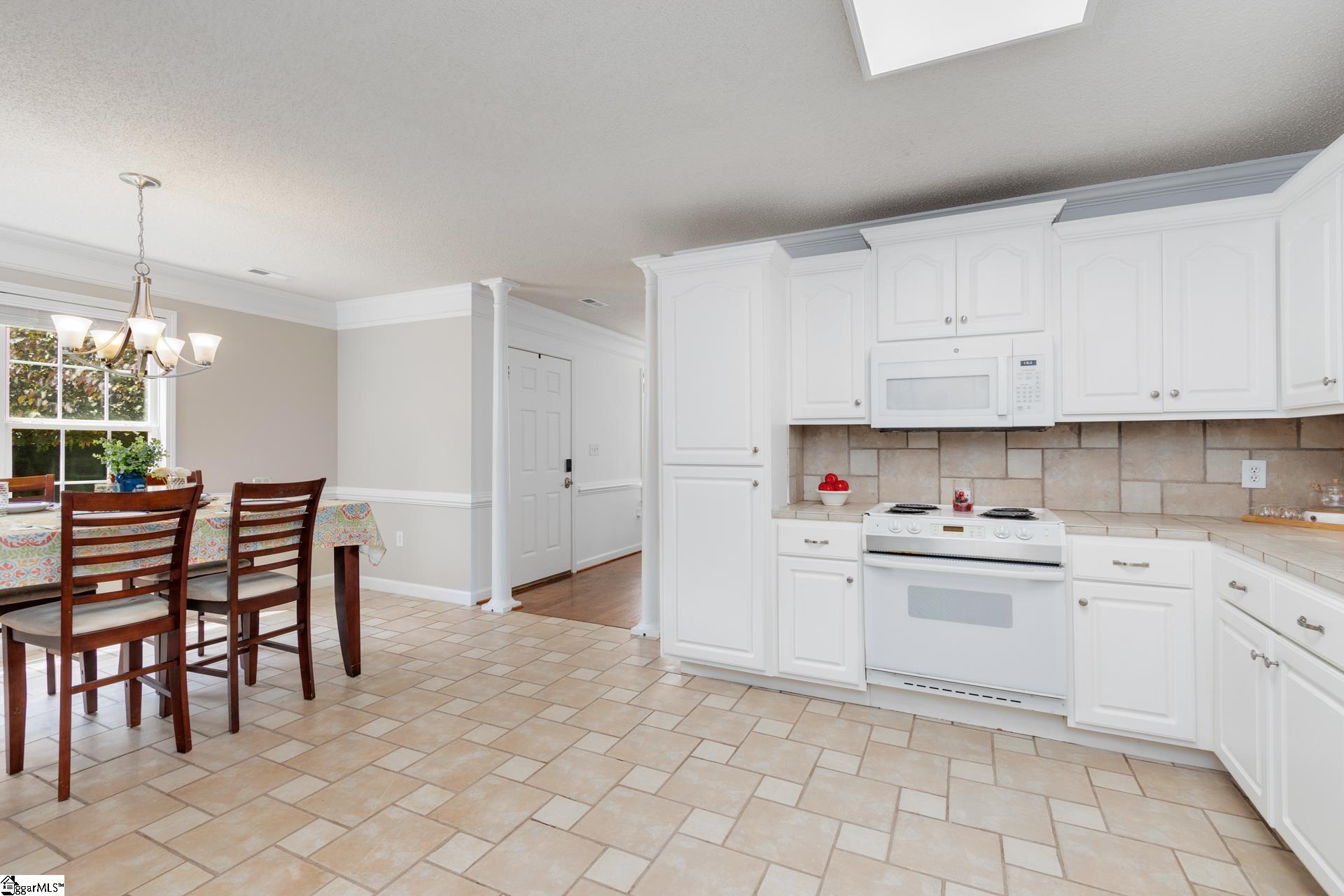 101 Valleydale Court