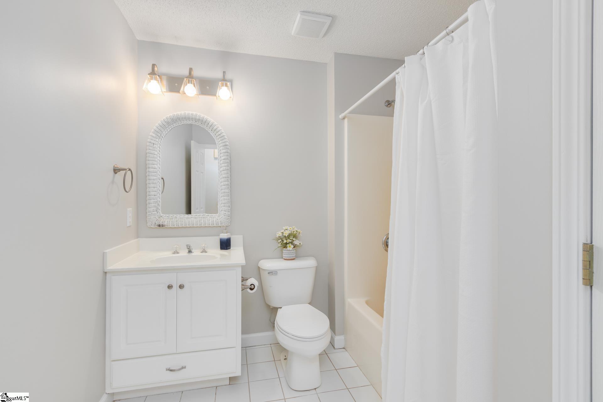 101 Valleydale Court